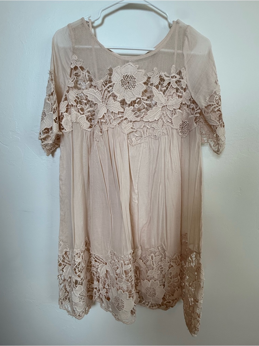 HOLDING HORSES Sheer Mesh Top in Light Blush